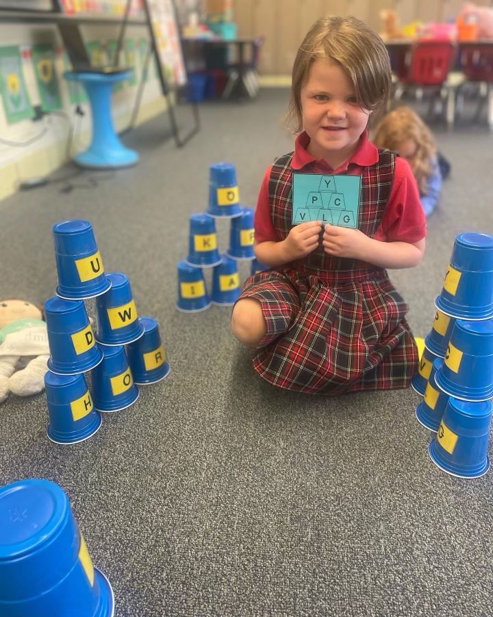Kinder Cup Stacking Kinder Cup Stacking